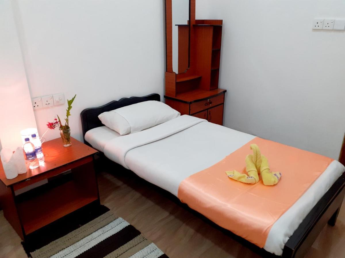 Subash Hotel Nallathanniya Eksteriør billede