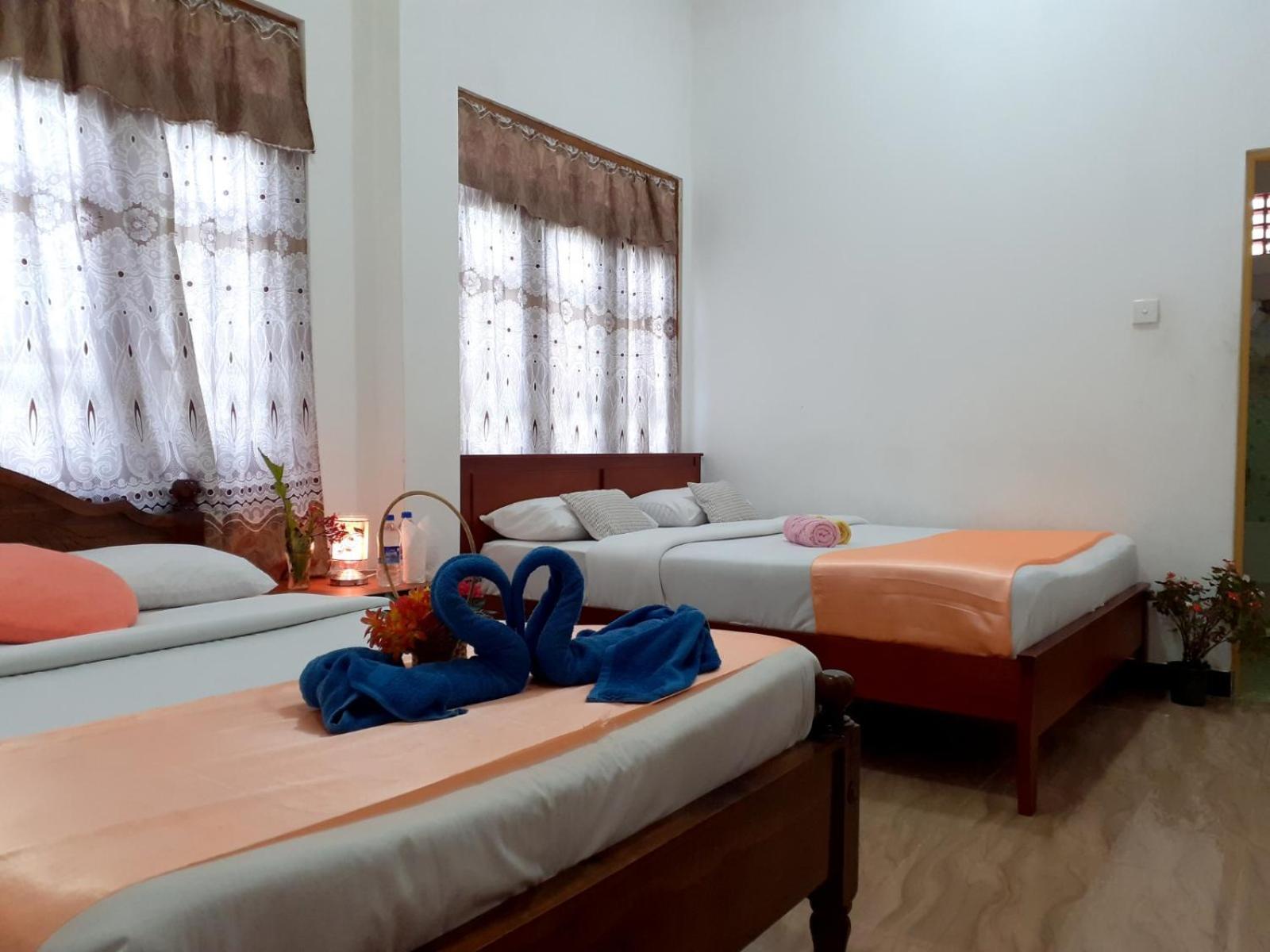 Subash Hotel Nallathanniya Eksteriør billede