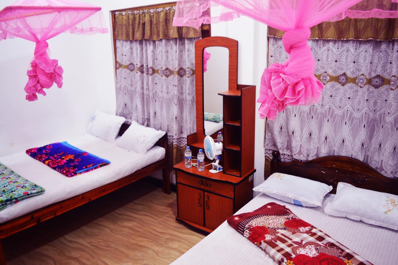 Subash Hotel Nallathanniya Eksteriør billede