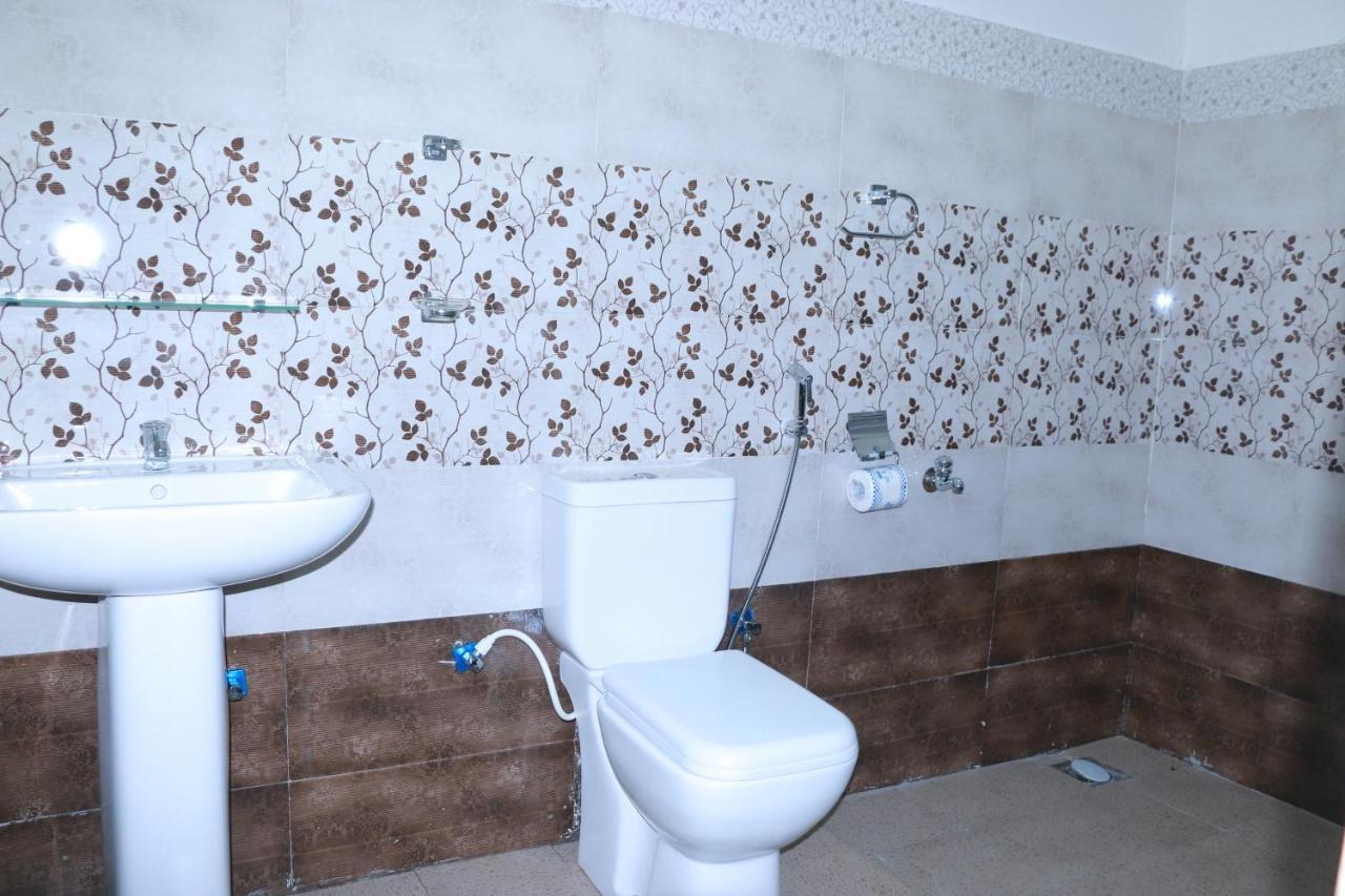 Subash Hotel Nallathanniya Eksteriør billede